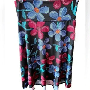 Lularoe‎ Small black & blue floral a-line Azure skirt. NWT.
